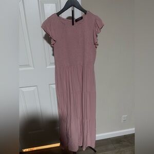 Chic Mauve Midi Dress